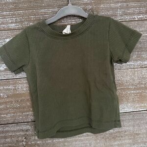 EUC Kate Quinn Forest Green Short Sleeve Tee (6-12 months)